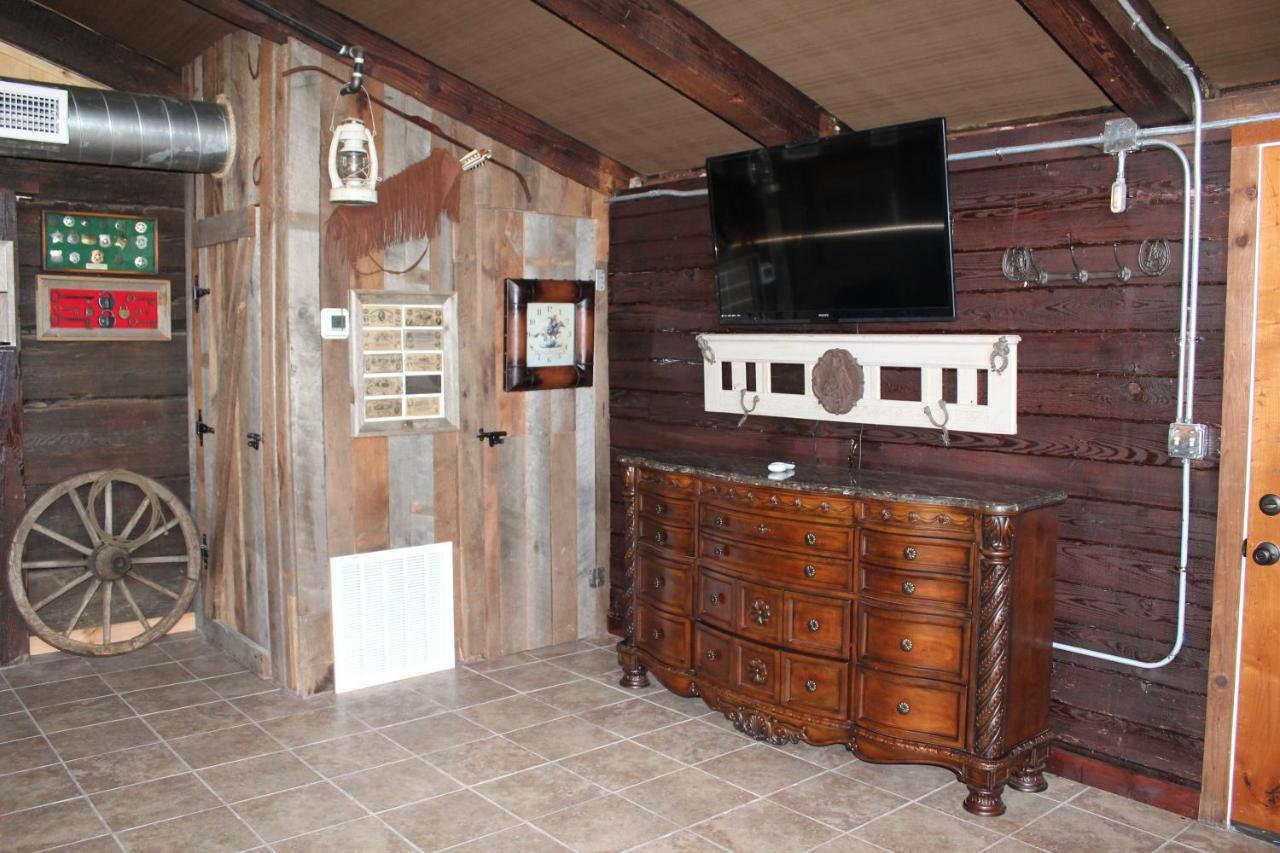 Samantha'S Timber Inn Murfreesboro Exteriör bild